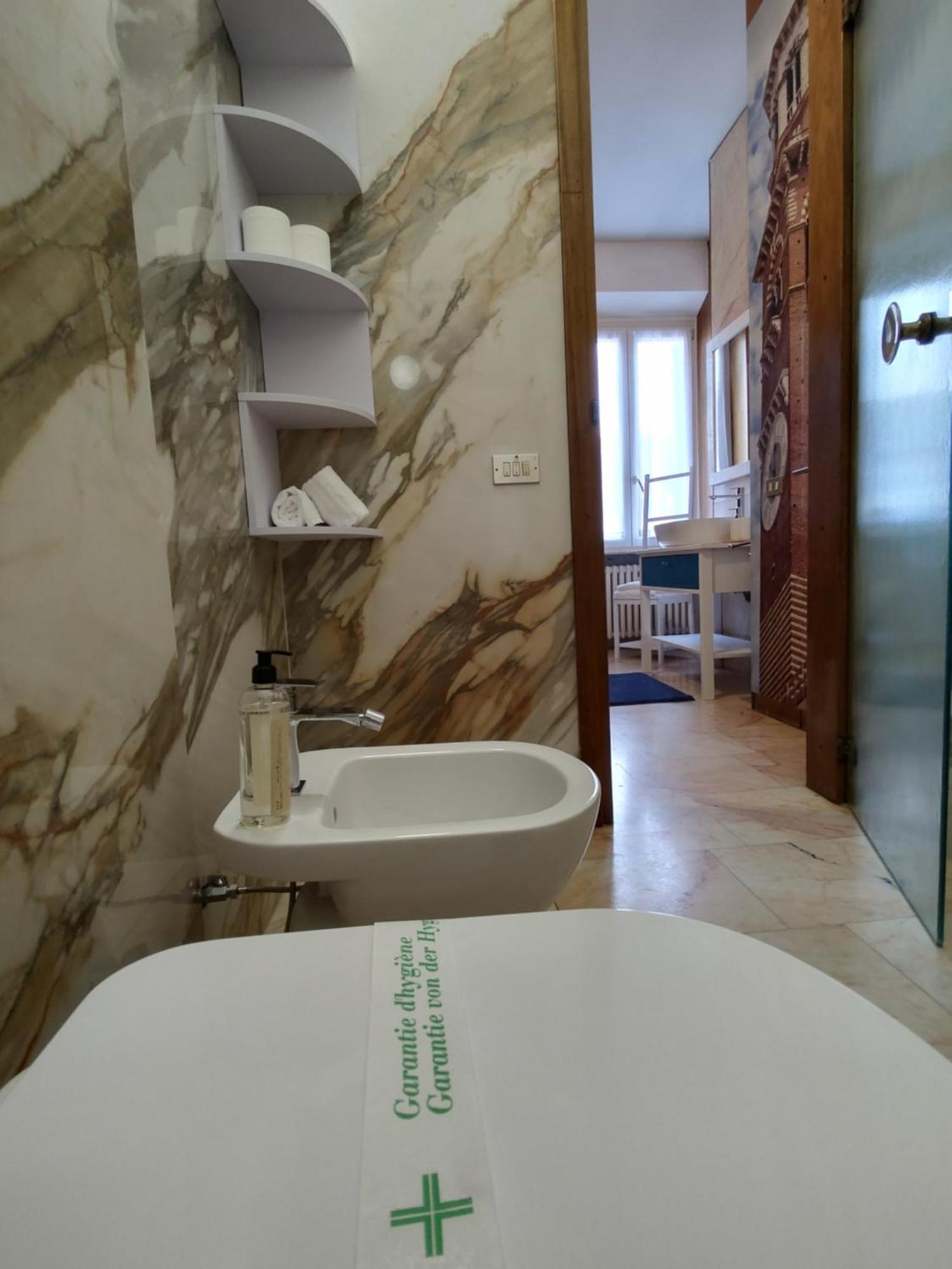 Verona Relax & Stay Rooms Bagian luar foto