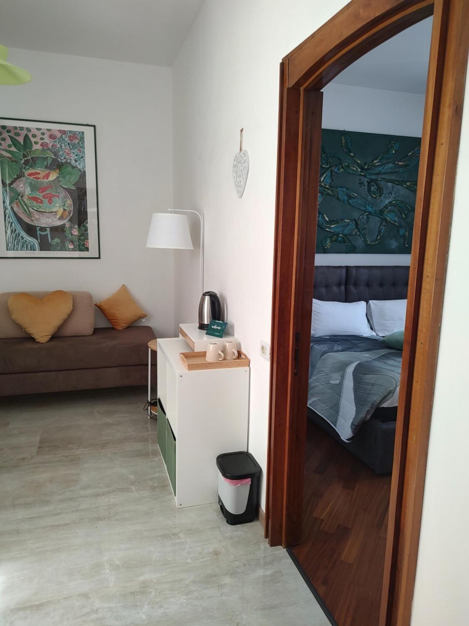 Verona Relax & Stay Rooms Bagian luar foto